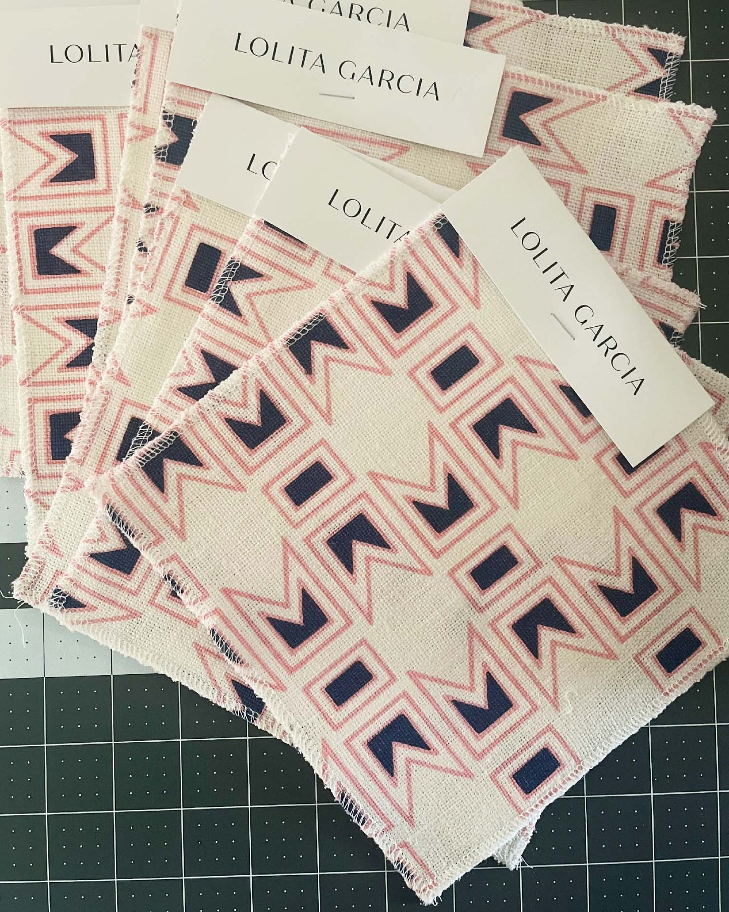 DECO - OYSTER - SALT PINK/ LAPIS NAVY image 1