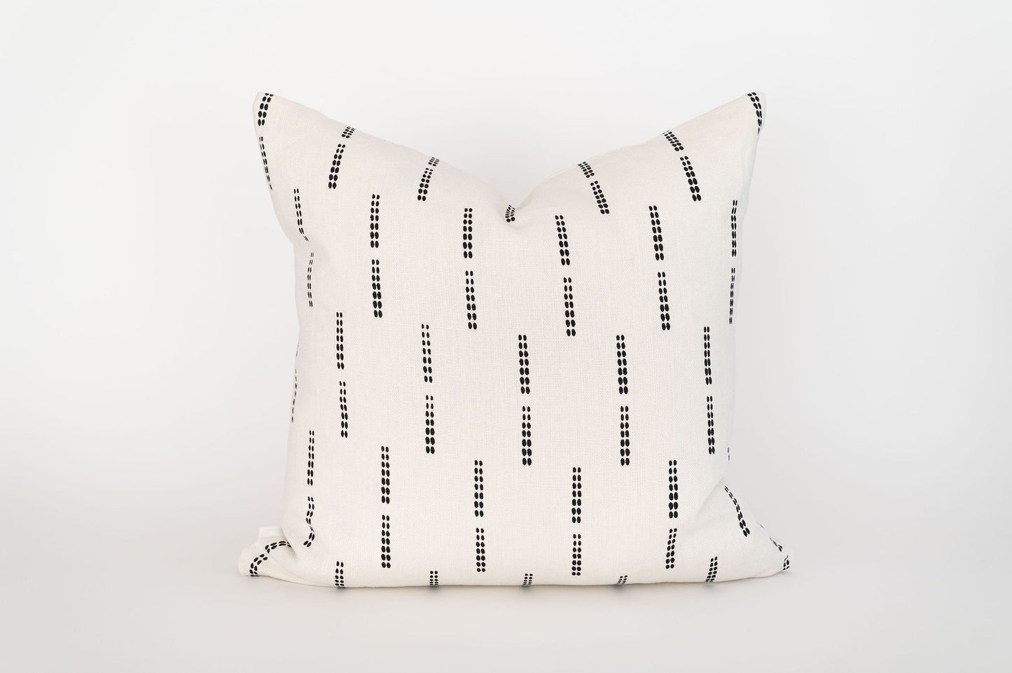 RIVI  PILLOW image 0