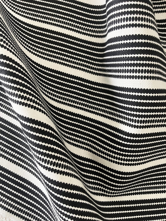 PEBBLE STRIPE - OYSTER - BLACK (END OF ROLL)